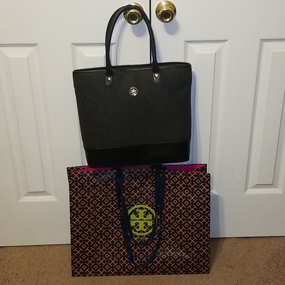 Tory Burch Tote - Picture 1 of 8
